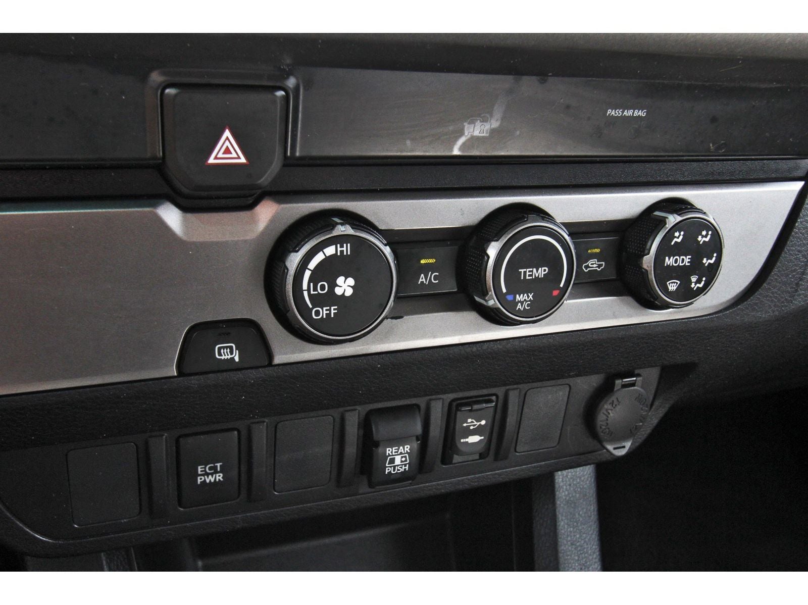 2019 Toyota Tacoma SR5 V6