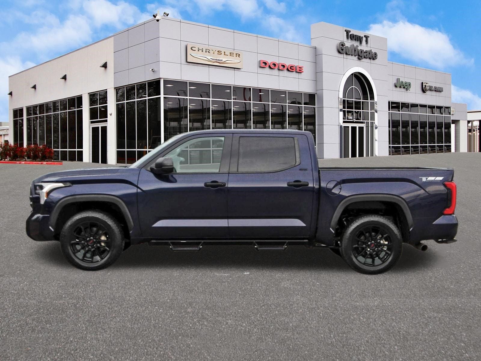 2023 Toyota Tundra SR5