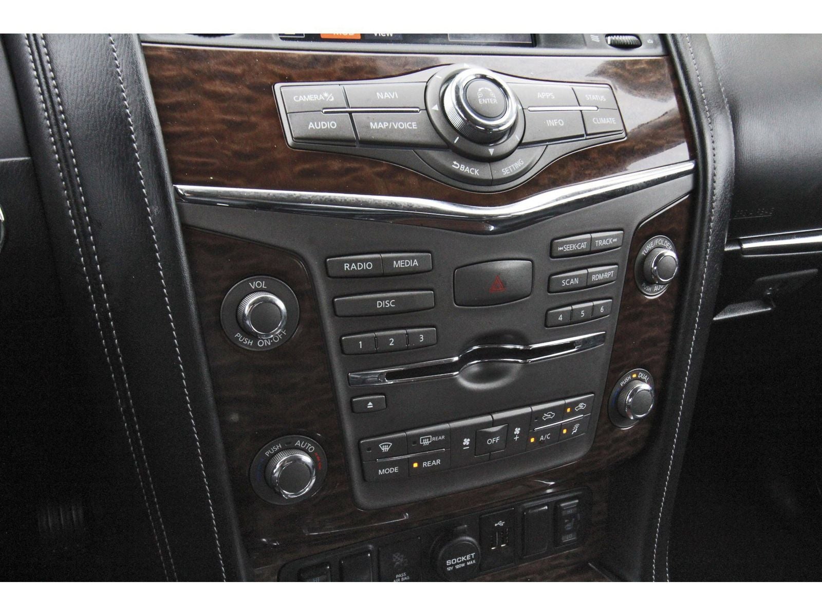 2020 Nissan Armada SL