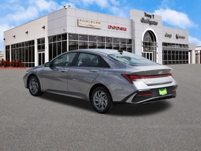 2024 Hyundai Elantra SEL