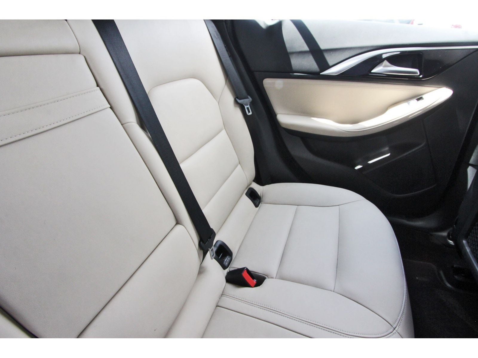2018 INFINITI QX30 Premium