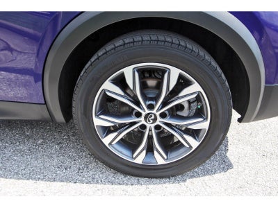2018 INFINITI QX30 Premium