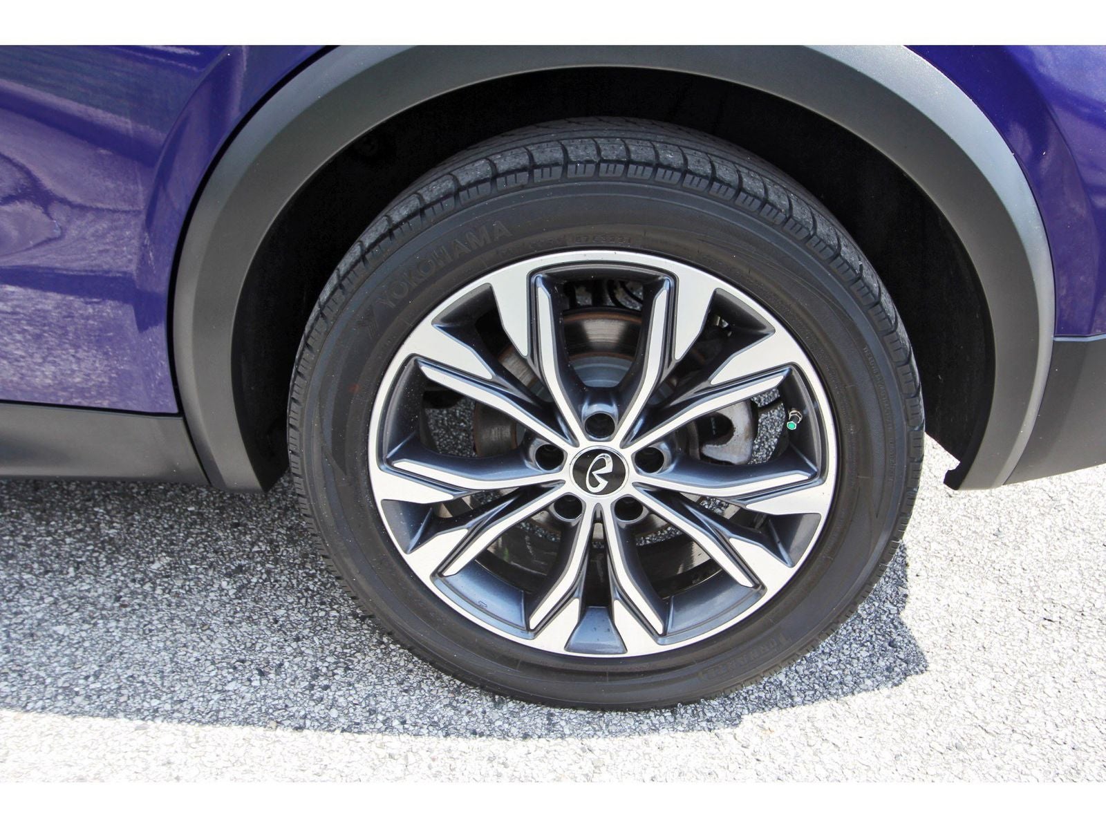 2018 INFINITI QX30 Premium
