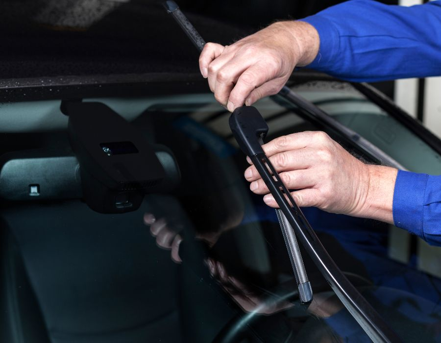 BUY 3 MAINTENANCE SERVICES, GET A FREE SET OF WIPER BLADES